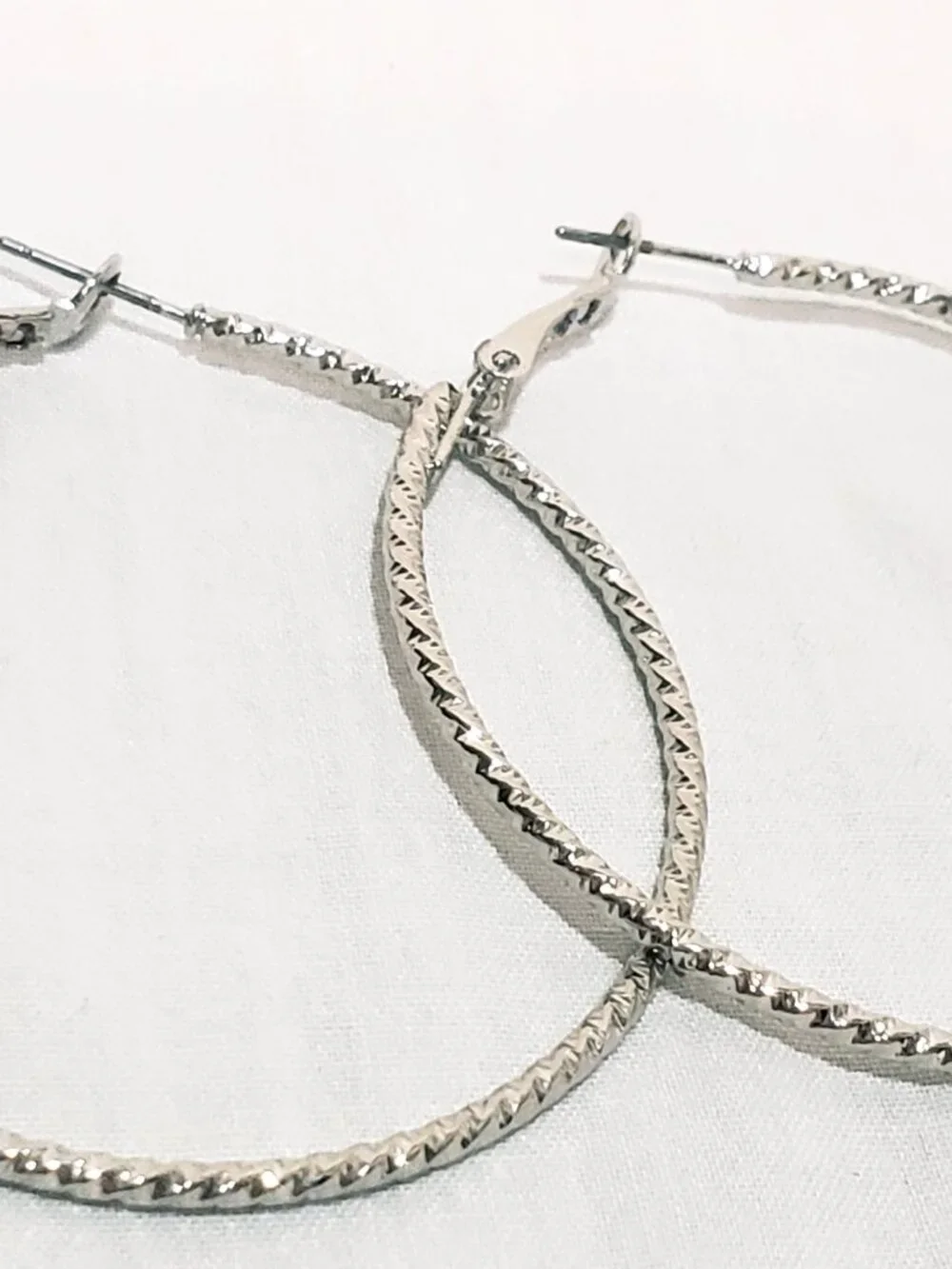 Hoop Textured Earrings Pierced 2